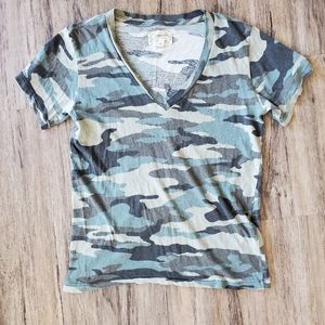 Current/Elliott Camo, Short Sleeve Tee in size 1